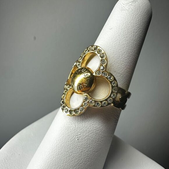 Authentic Louis Vuitton Berg Flower Power Ring with dust bag! - Picture 8 of 14